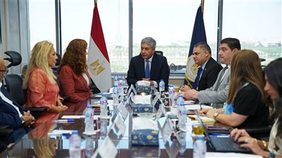 وزير السياحة والآثار يستقبل عضو مجلس إدارة الروتاري الدولي وممثلين عن الروتاري الدولي والمصري لبحث سبل التعاون في الترويج السياحي لمصر