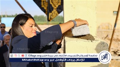 وزيرة التخطيط تضع حجر الأساس لأول مصنع لإنتاج الحرير الطبيعي في قنا