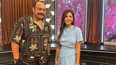 محمد ثروت: اشتغلت على عربية كبدة قبل دخول الوسط الفني من أجل المال