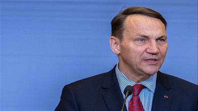 وزير الخارجية البولندي يكشف حقيقة الطائرات المسيرة التي سقطت في بلاده