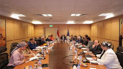 وزير السياحة والآثار يترأس اجتماع مجلس إدارة الهيئة المصرية العامة للتنشيط السياحي