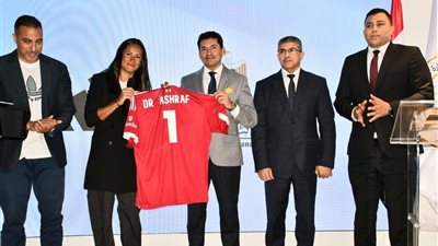 وزير الشباب والرياضة يشهد توقيع بروتوكول تعاون مع شركة 