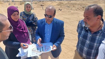 وزير الإسكان يتابع مشروعات المرافق والكهرباء بالمنطقة الصناعية الثانية بمدينة الفيوم الجديدة