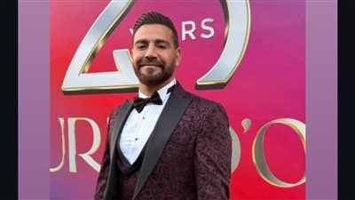 إيوان يخطف الأنظار بإطلالته الأنيقة في حفل موركس دور بلبنان ويواصل نجاحاته مع 