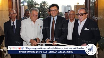 وزير الثقافة يفتتح الدورة 61 من 