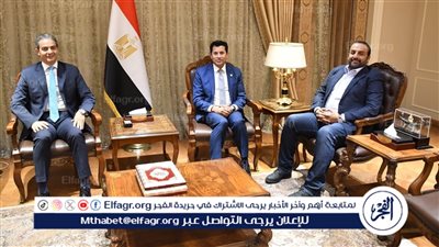 لبحث تقديم مزيد من الخدمات للصحفيين والإعلاميين.. وزير الشباب والرياضة يلتقي نقيب الإعلاميين ومحمد شبانة