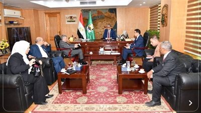 محافظ الفيوم يستقبل رئيس هيئة الأوقاف المصرية لبحث تعزيز التعاون المشترك