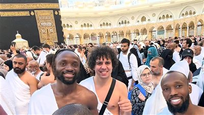 بعد إعتناق فيستون مايلي لاعب بيراميدز الإسلام.. تعرف على اللاعبين الأجانب بالدوري المصري الذين دخلوا الإسلام