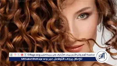 لو بتعانى من تغيّر لون صبغة شعرك مع نهاية الصيف.. اعرفى طريقة إصلاحه