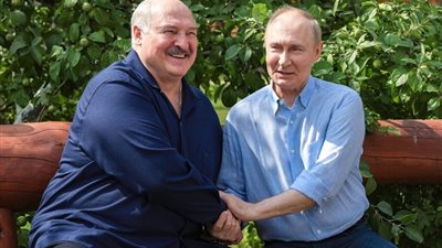  لوكاشينكو: سأنقل رسائل معينة من الجانب الأمريكي للرئيس بوتين