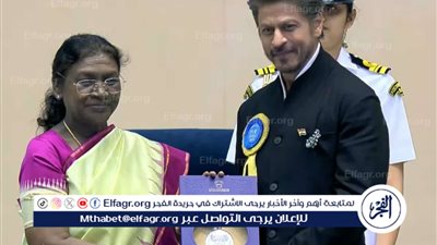 شاروخان يحصد أول جائزة وطنية في مسيرته عن فيلم 