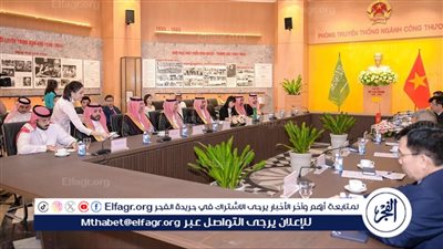  وزير الصناعة والثروة المعدنية يبحث تعزيز التعاون الصناعي مع نظيره الفيتنامي