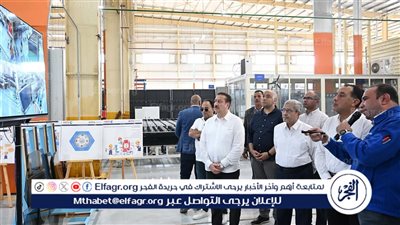 رئيس الوزراء يتفقد مصنع العربي – تويواتشي للزجاج الهندسي ويزور موقع إنشاء أكبر مصنع للثلاجات بمصر وإفريقيا