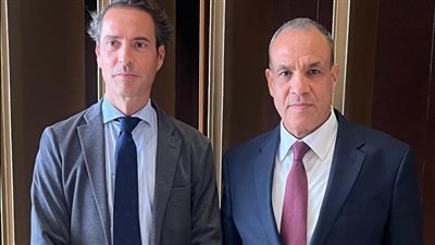 وزير الخارجية يلتقي الممثل الشخصي لسكرتير عام حلف الناتو لشئون الجوار الجنوبي