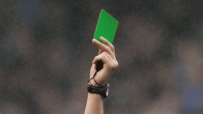 يستخدم لأول مرة.. الكارت الأخضر يدخل التاريخ في مونديال الشباب بتشيلي