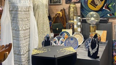 جامعة بنها تعرض إبداعات طلابها في معرض 