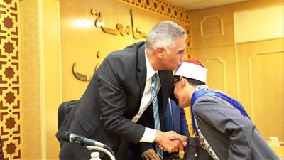  محافظ أسوان يشهد حفل تكريم أوائل الشهادات الأزهرية لـ 48 طالب وطالبة