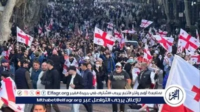 متظاهرون في جورجيا يقتحمون ساحة المقر الرئاسي في العاصمة تبليسي