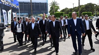 رئيس الوزراء يتوجه لمحافظة القليوبية لافتتاح وتفقد عدد من مصانع الأدوية المطورة التابعة لوزارة قطاع الأعمال