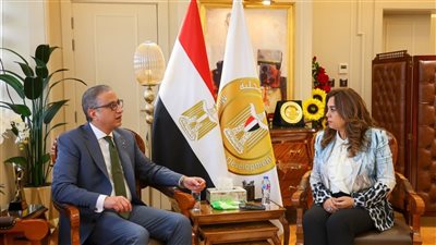 وزيرة البيئة تبحث مع محافظ الفيوم الموقف التنفيذي للمشروعات التنموية والخدمية