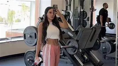 مي القاضي تشعل السوشيال بإطلالة رياضية جريئة تكشف عن رشاقتها وجمالها الطبيعي داخل الجيم