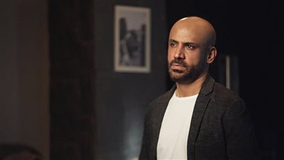 بعد 25 عام نجاح وتألق كملحن.. محمد يحيي يحصل على أعلى وسام من جمعية المؤلفين والملحنين الفرنسية