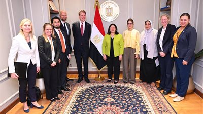 نائبة وزيرة التضامن الاجتماعي تبحث مع وزير التنمية الدولية النرويجي تعزيز التعاون الثنائي في مجالات التنمية والحماية الاجتماعية