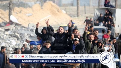 عاجل- غزة تستقبل أبناءها من جديد.. عودة آلاف النازحين إلى أحضان المدينة المنهكة(شاهد بالصور)