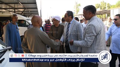 بحجم استثمارات 6 مليون جنيه.. محافظ قنا يفتتح مجمع مواقف قفط