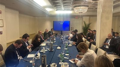 الخطيب: الاقتصاد المصري يسير في مسار إيجابي مدعومًا بإصلاحات هيكلية شاملة