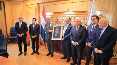 وزراء التعليم العالي والرياضة والتربية والتعليم والثقافة يشاركون في احتفالية تكريم الدكتور خالد العناني بجامعة حلوان