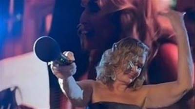 يسرا تشعل الجونة برقصها على 