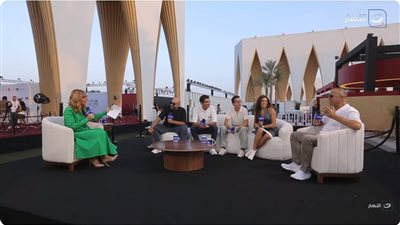 لميس الحديدي تمازح أبطال 