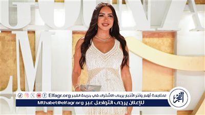 أنجي علاء تتألق بفستان أبيض في ختام مهرجان الجونة.. والجمهور يلقبها بـ 