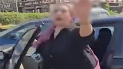 مشادة أمام ماكينة ATM تتحول لمعركة تبادل بلاغات بين رجل وسيدة في القاهرة