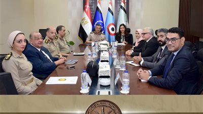 إدارة الخدمات الطبية للقوات المسلحة توقع بروتوكولي تعاون مع كلية طب جامعة القاهرة والهيئة العامة للتأمين الصحي الشامل