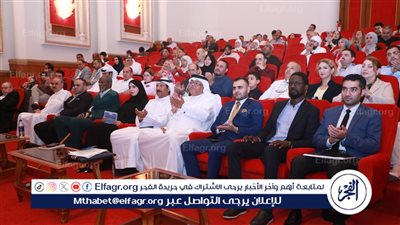 قصائد تتغنى بالشارقة والذات في بيت الشعر بالشارقة