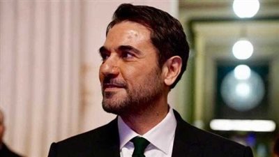 أحمد عز يشارك في احتفالية المتحف البريطاني تكريمًا لافتتاح المتحف المصري الكبير