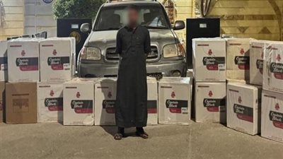 ضبط عاطل بحوزته 22 ألف عبوة سجائر مهربة في مطروح