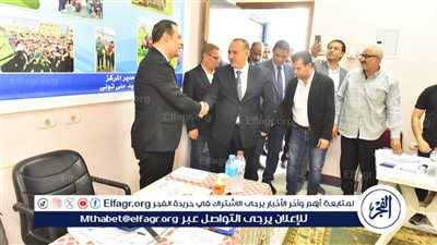  محافظ أسيوط يتفقد لجان انتخابات مجلس النواب فى يومها الأول 