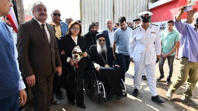 “ الأنبا أبرآم” يدلي بصوته في انتخابات مجلس النواب 2025