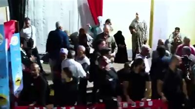 استمرار التصويت في مدرسة محمد كريم بالجيزة وسط انتظام العملية الانتخابية (صور) 