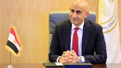 أولياء أمور مصر يشيدون بقرار التعليم ضد مدرسة 