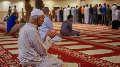 أفضل أوقات استجابة الدعاء يوم الجمعة – اغتنم الساعة المباركة