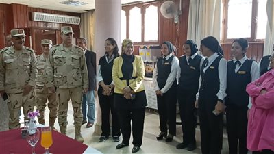 المستشار العسكري لمحافظة القاهرة ومدير التعليم الفني يتفقدون مدارس التأسيس العسكري بالساحل التعليمية