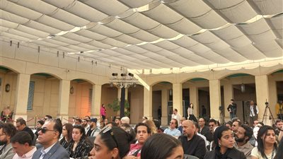 وسط حضور نجوم الفن.. زحام شديد من الجمهور علي عرض فيلم وجع الفراق لـ جميلة سامح عبد العزيز