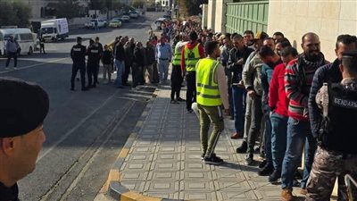 توافد كبير للمصريين بالأردن للإدلاء بأصواتهم بالنواب 2025