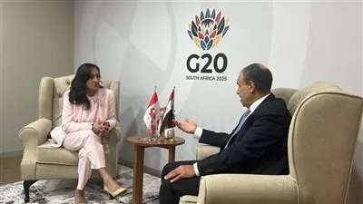 وزير الخارجية يلتقي وزيرة خارجية كندا على هامش قمة مجموعة العشرين بجوهانسبرج