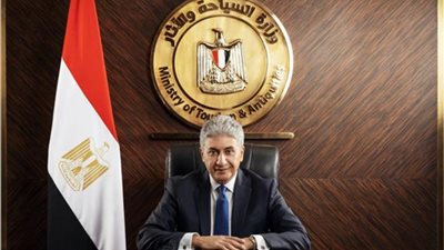 حول ما نُشر بشأن إنشاء مبنى خرساني بمنطقة الدير البحري