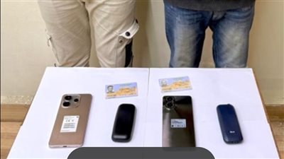 سقوط متهمان ينتحلان شخصيات الضحايا ويطلبان تحويلات مالية